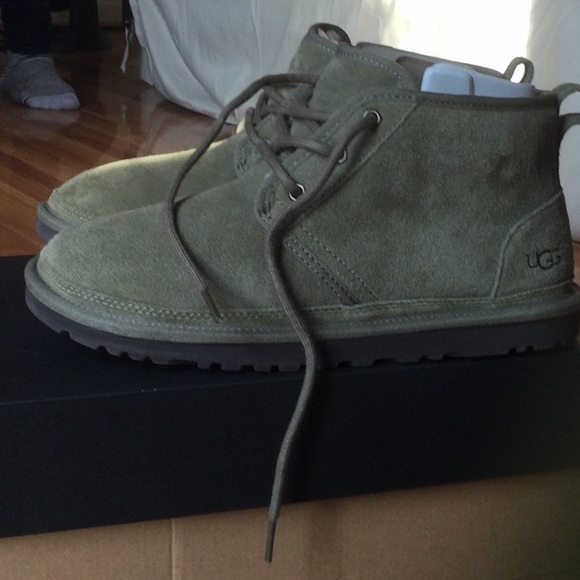 Ugg m/3236 m neumel size 7 - Picture 4 of 9